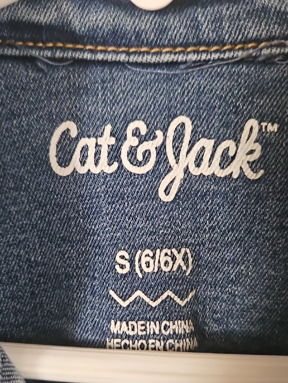 Cat & Jack Light Blue Denim Jacket with Sparklin Sequin Yoke Kids S